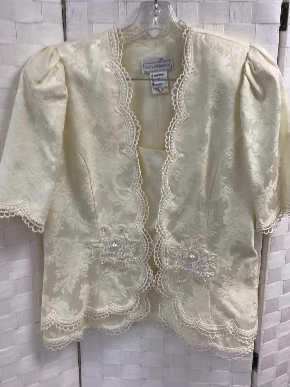 Scott McClintock Vintage Lace-Trim Floral Jacquard Short Sleeve Jacket